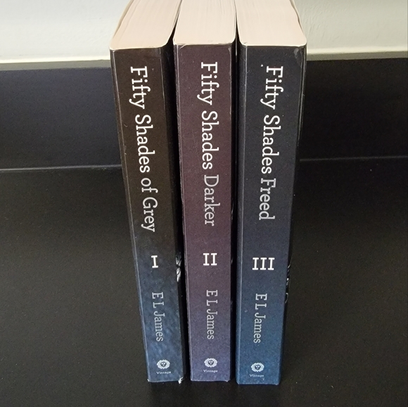 Fifty Shades of Grey Trilogy book set - Picture 4 of 7